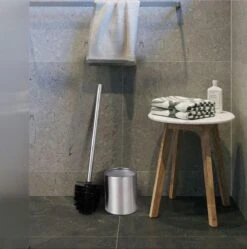 Merkloos Toiletborstel RVS - Wcborstel Rvs - RVS Toiletborstel In Houder - Toiletborstelhouder - Wc Borstel - Toiletborstel Met Houder Vrijstaand - RVS Geborsteld -Badkamer Accessoires Winkel 1191x1200 3