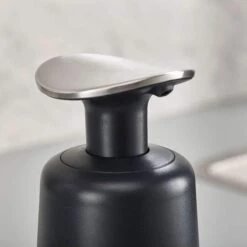 Wonix® - Zeepdispenser - Zeeppompje - Duw Met Pols - 300ml - Zwart 11 Wonix® - Zeepdispenser - Zeeppompje - Duw Met Pols - 300ml - Zwart -Badkamer Accessoires Winkel 1200x1200 1475