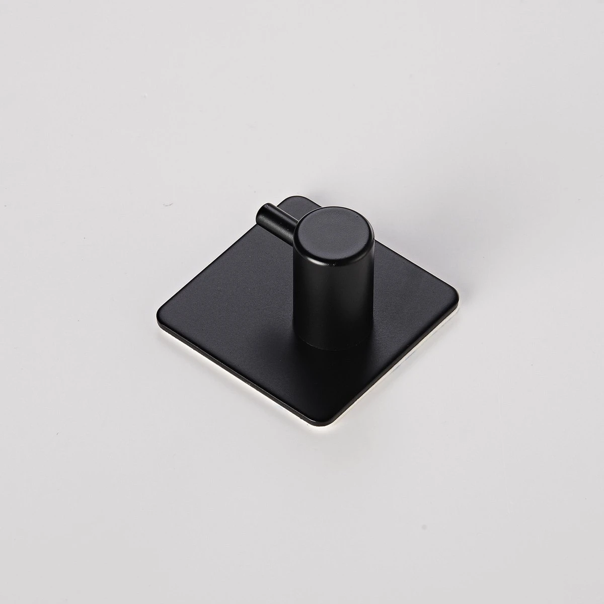 Handdoekhaakjes - Badkamer Zelfklevend – 4 Stuks – RVS - Zwart 10 Handdoekhaakjes - Badkamer Zelfklevend – 4 Stuks – RVS - Zwart - Afbeelding 8