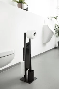 WENKO Toiletbutler Rivalta Zwart - Toiletborstel Met Houder, Toiletrolhouder En Reserverolhouder -Badkamer Accessoires Winkel 799x1200 11