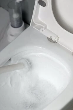 RevoBrush WC Borstel Met Houder Vrijstaand - Hygiënische Toiletborstel - Met 14x Pads -Badkamer Accessoires Winkel 799x1200 13