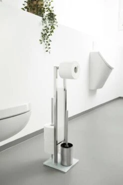 WENKO Toiletbutler Rivalta RVS Mat - Toiletborstel Met Houder, Toiletrolhouder En Reserverolhouder -Badkamer Accessoires Winkel 799x1200 17