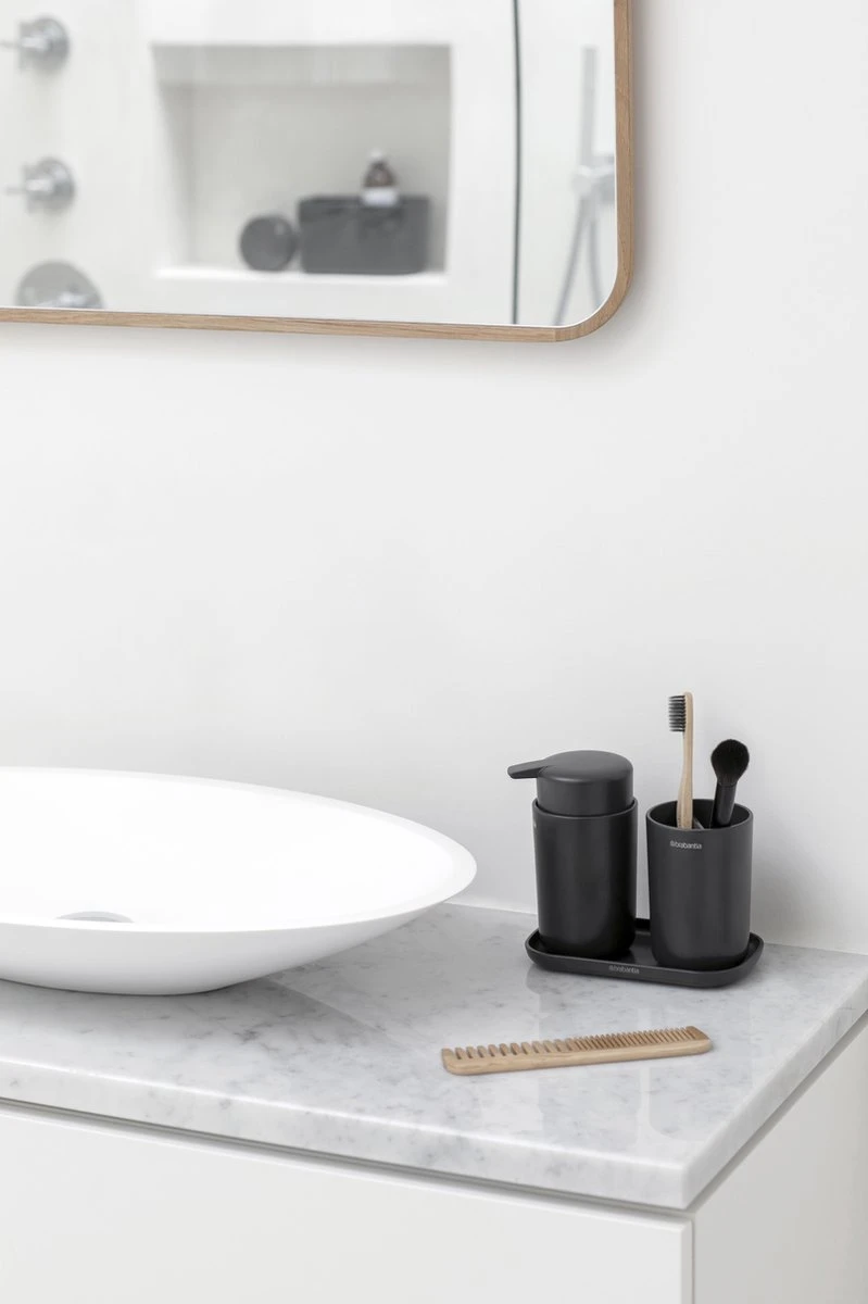 Brabantia ReNew Badkameraccessoires Set - 3-delig - Dark Grey 4 Brabantia ReNew Badkameraccessoires Set - 3-delig - Dark Grey - Afbeelding 2