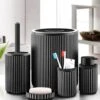 Badkamer Set - 5 Accessoires - Tandenborstelhouder - Zeepdispenser - WC Borstel - Zeepbakje - ZWART - Kayslus -Badkamer Accessoires Winkel 840x1200